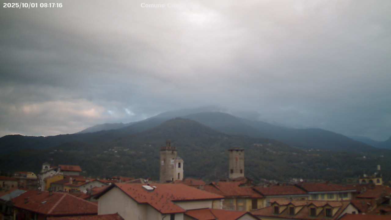 immagine della webcam nei dintorni di Locana: webcam Cuorgnè