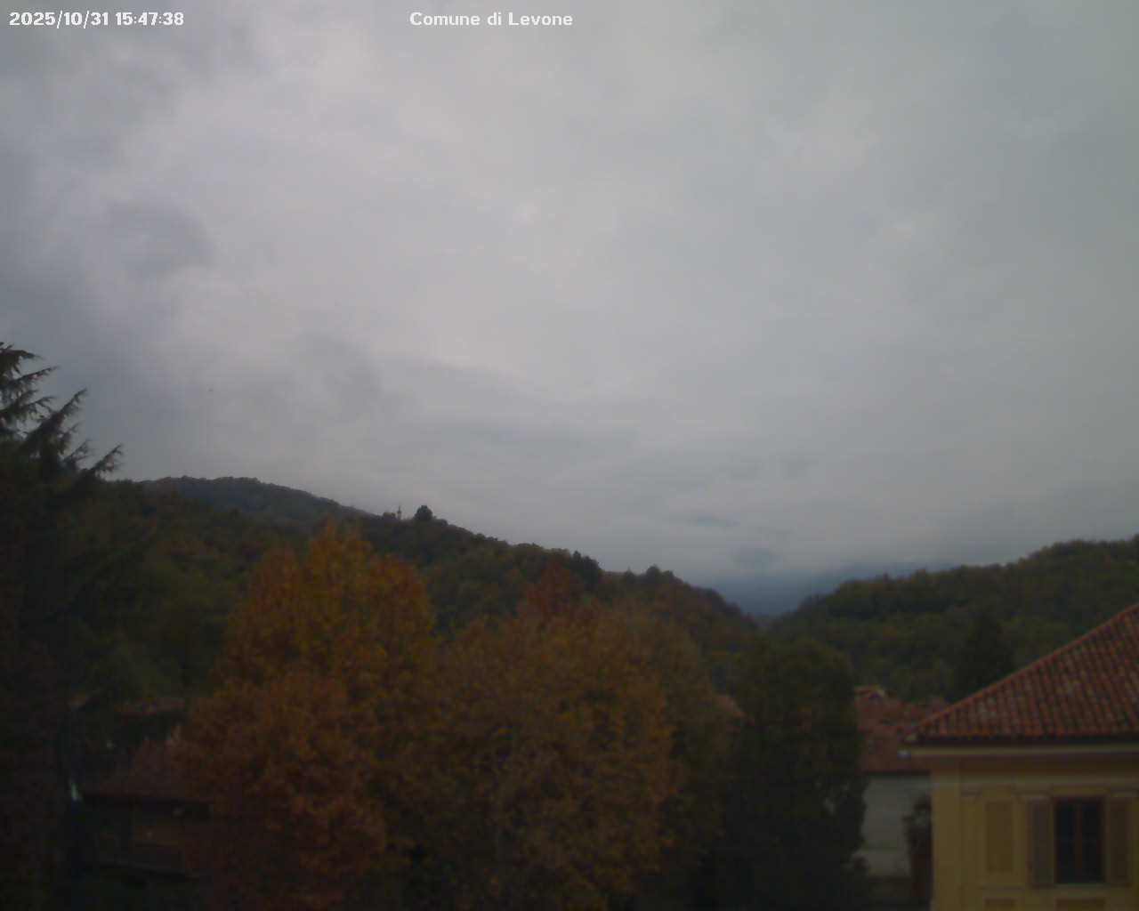 immagine della webcam nei dintorni di Rocca Canavese: webcam Levone