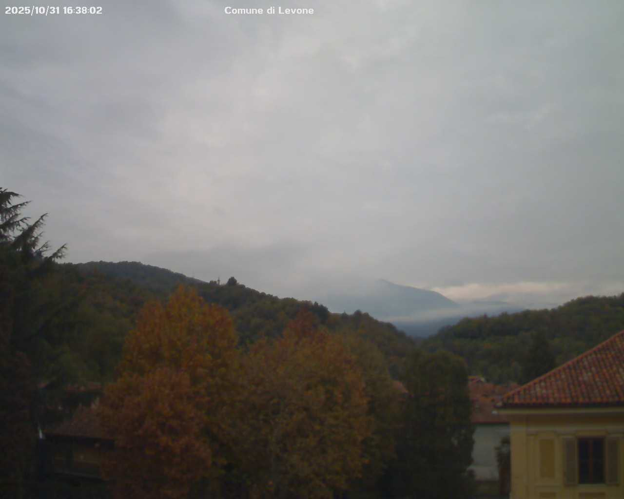immagine della webcam nei dintorni di Rocca Canavese: webcam Levone
