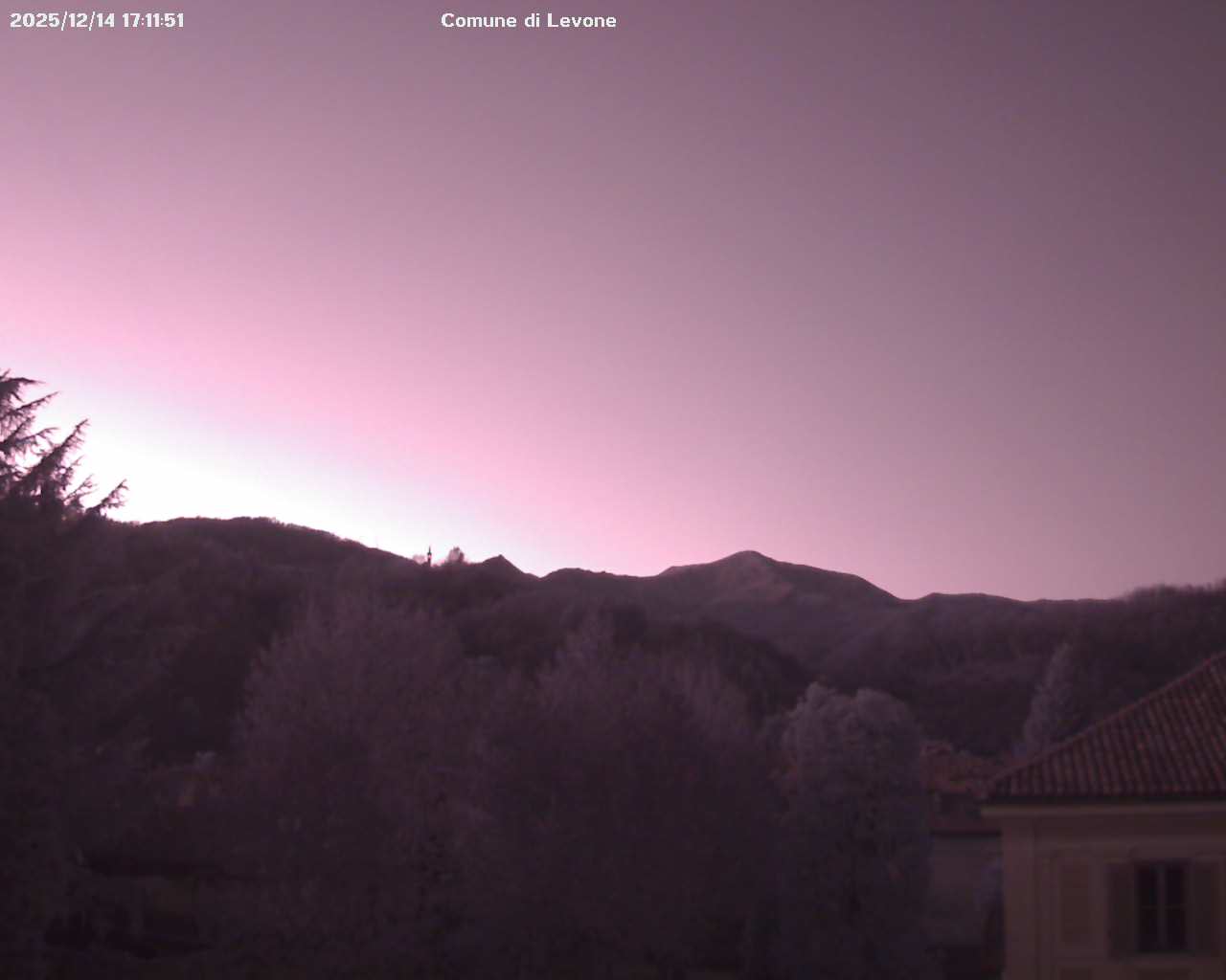 immagine della webcam nei dintorni di Torino Caselle: webcam Levone