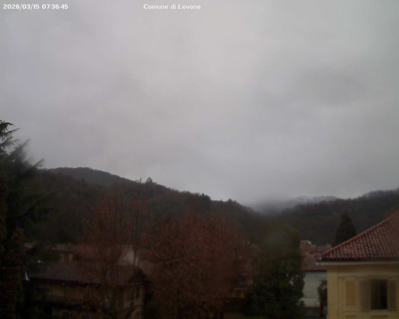 immagine della webcam nei dintorni di Chiesanuova: webcam Levone