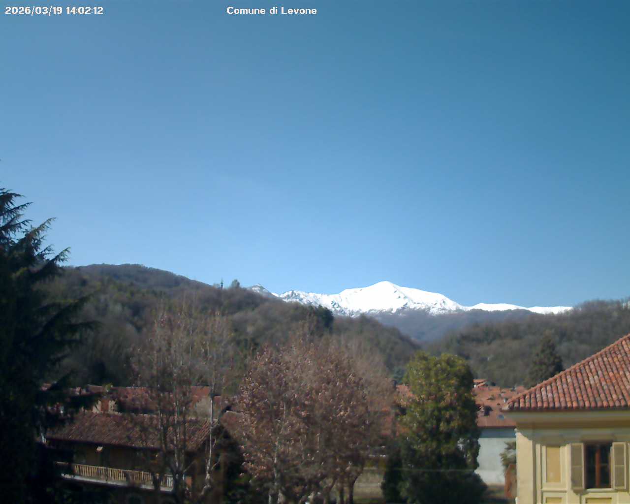 immagine della webcam nei dintorni di Rocca Canavese: webcam Levone