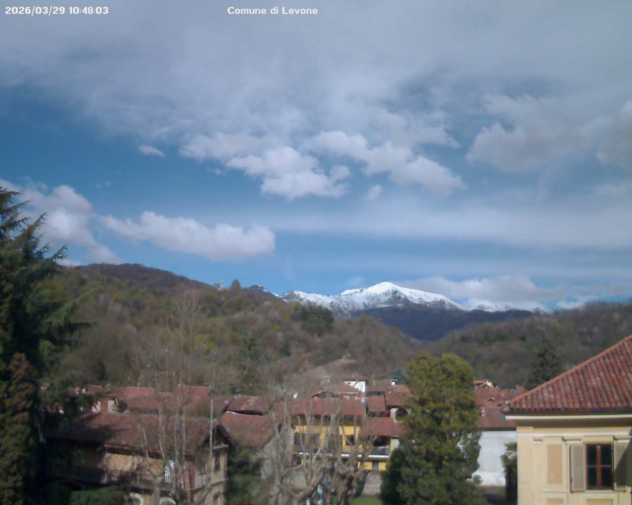 immagine della webcam nei dintorni di Cuorgnè: webcam Levone