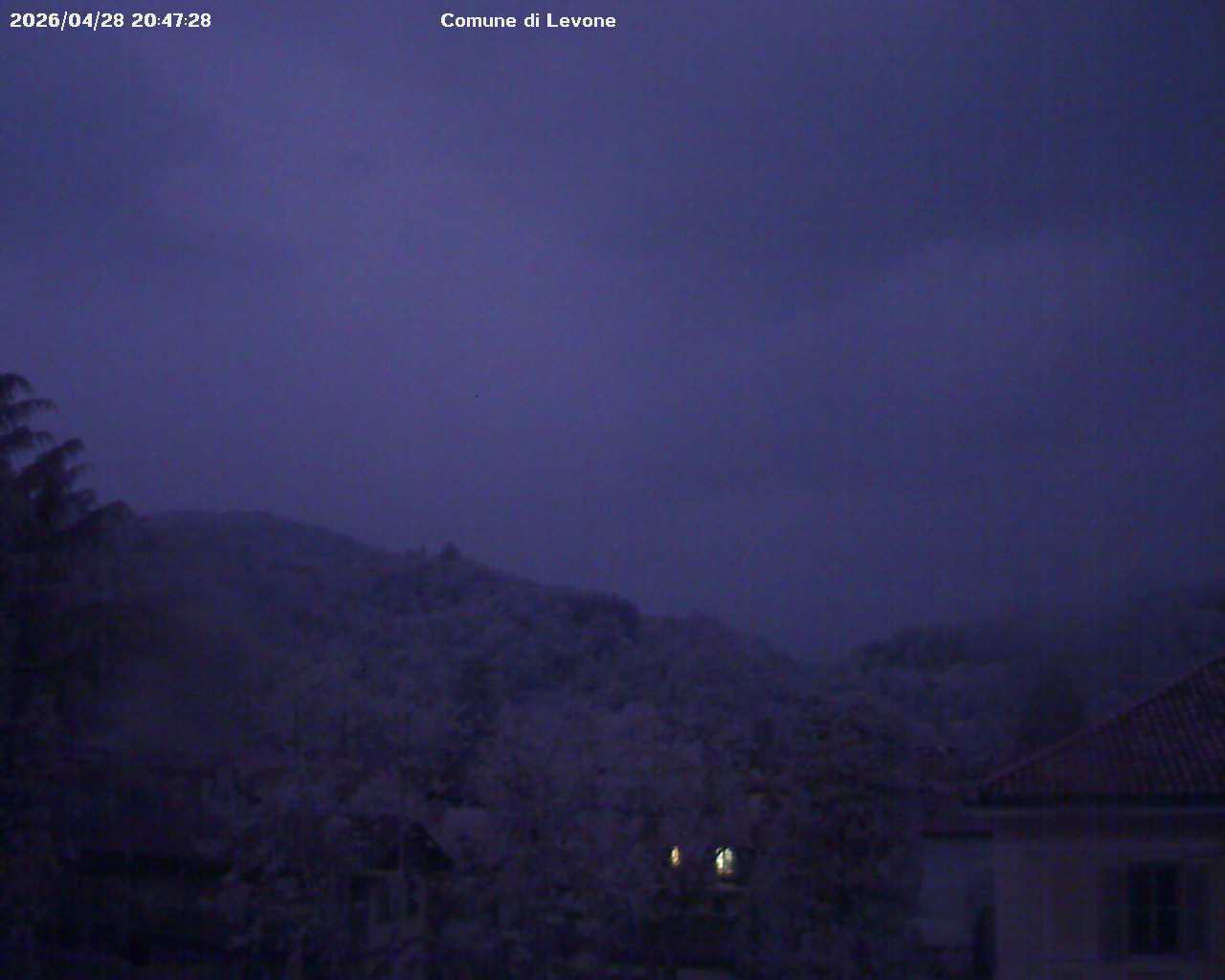 immagine della webcam nei dintorni di Caselle Torinese: webcam Levone