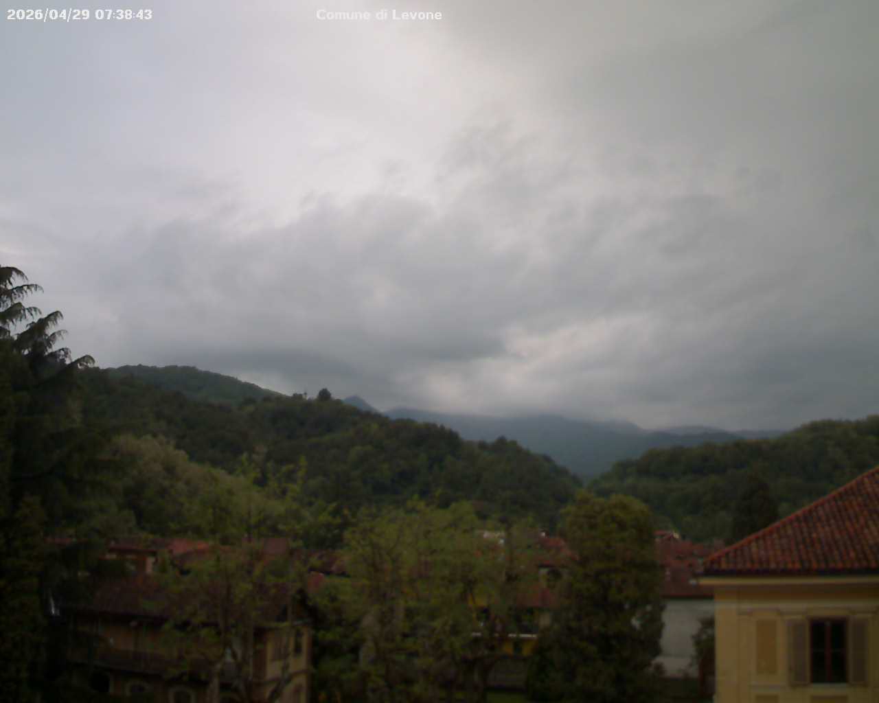 immagine della webcam nei dintorni di Canischio: webcam Levone