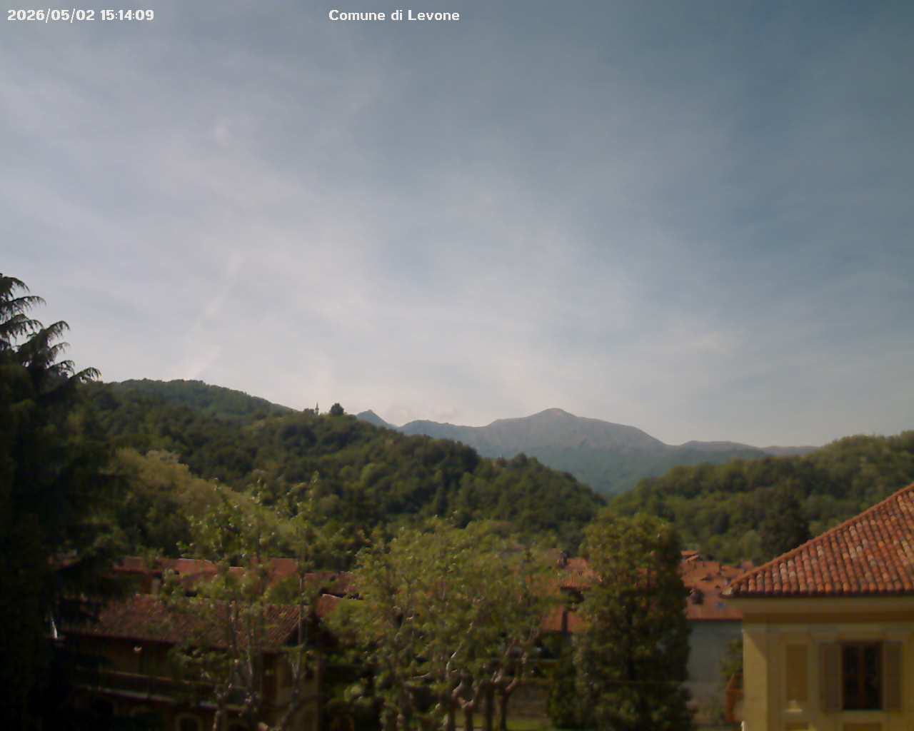 immagine della webcam nei dintorni di Baldissero Torinese: webcam Levone