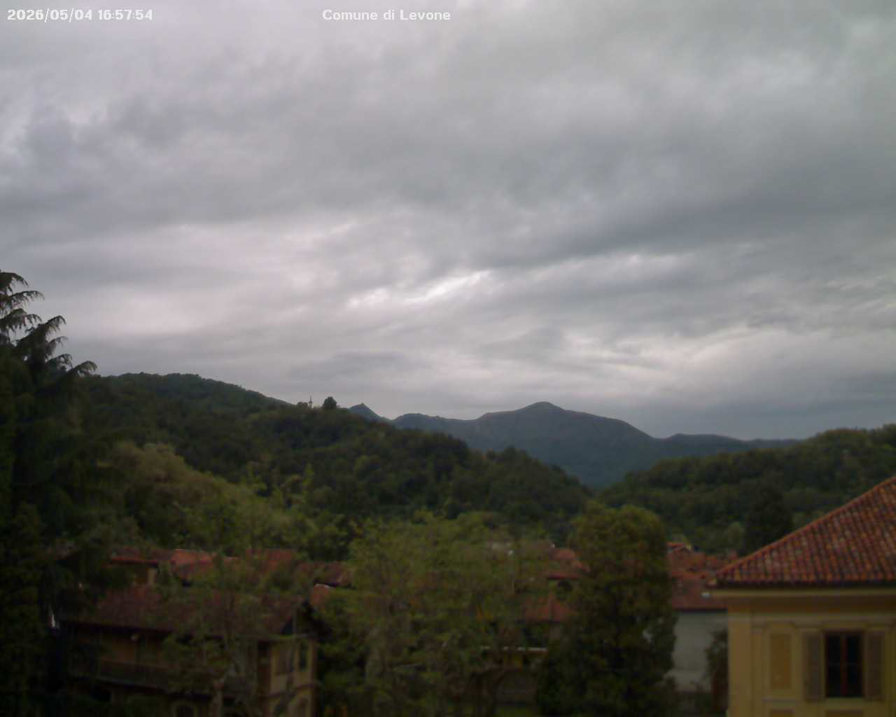 immagine della webcam nei dintorni di Canischio: webcam Levone