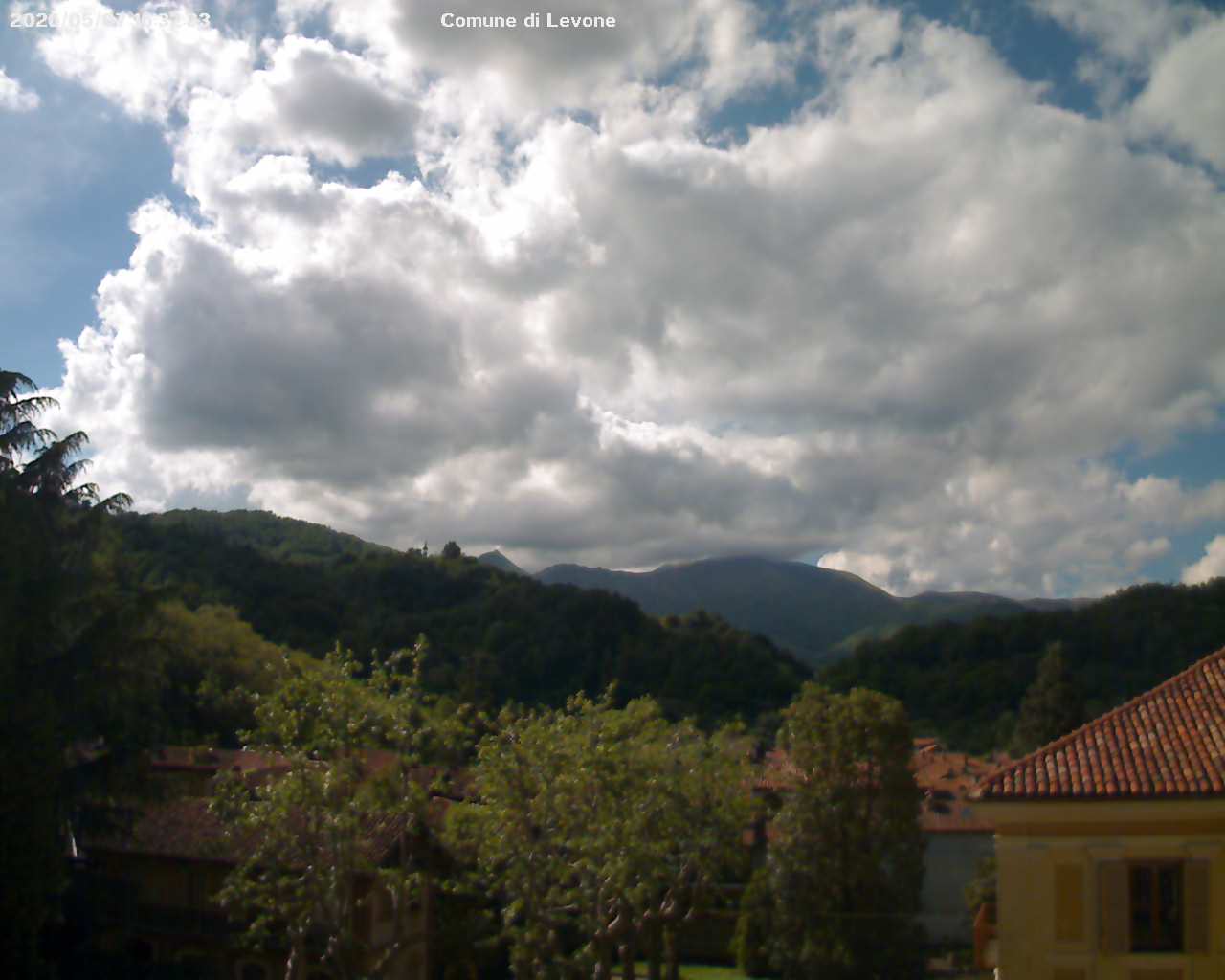 immagine della webcam nei dintorni di Rocca Canavese: webcam Levone