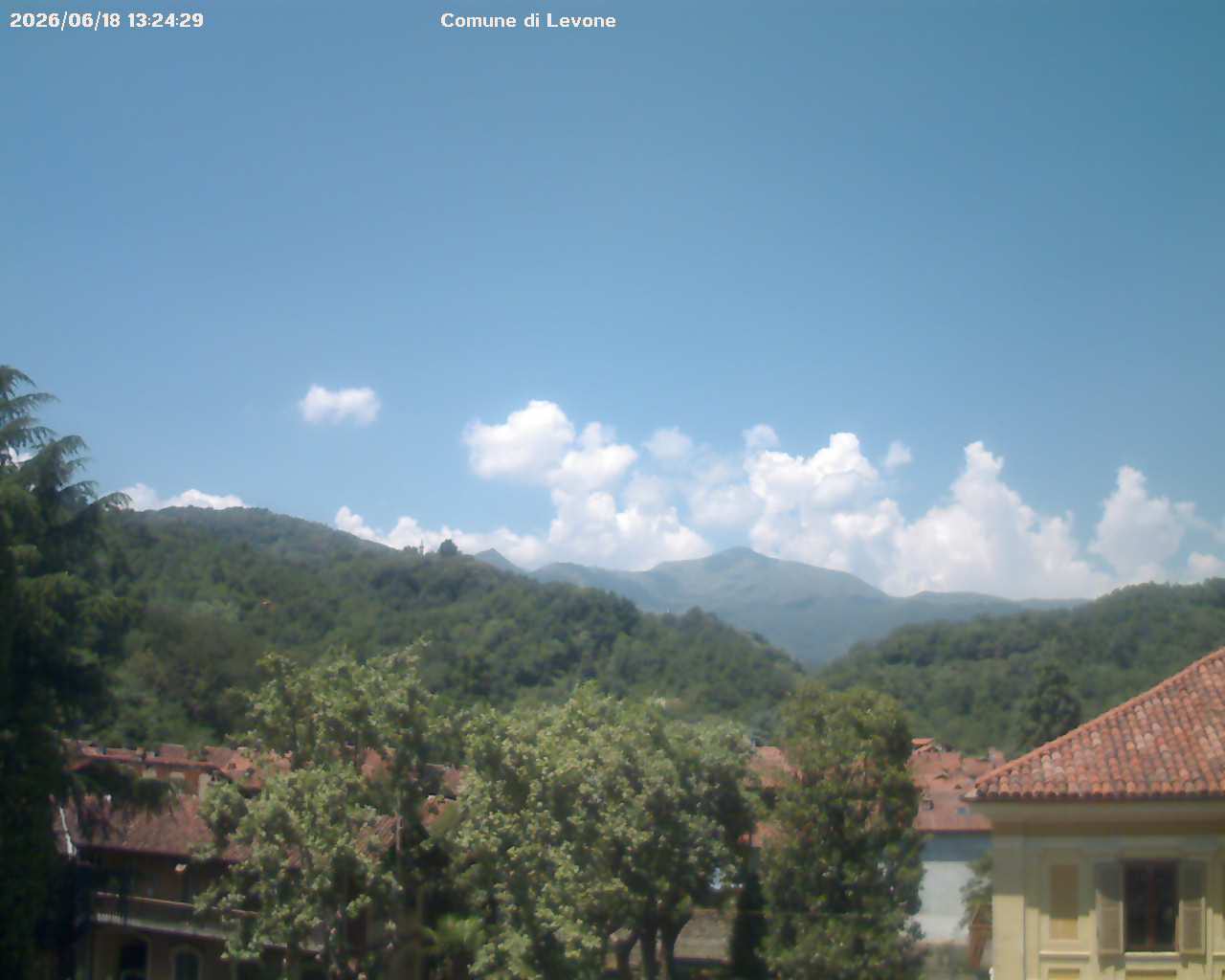 immagine della webcam nei dintorni di Alpette: webcam Levone