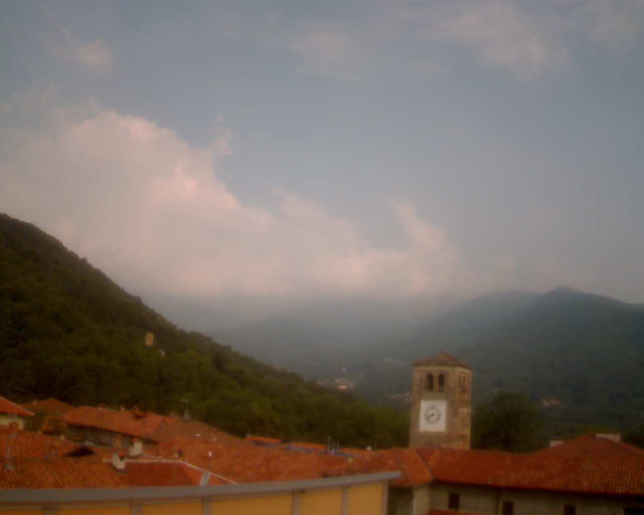 immagine della webcam nei dintorni di Rocca Canavese: webcam Prascorsano
