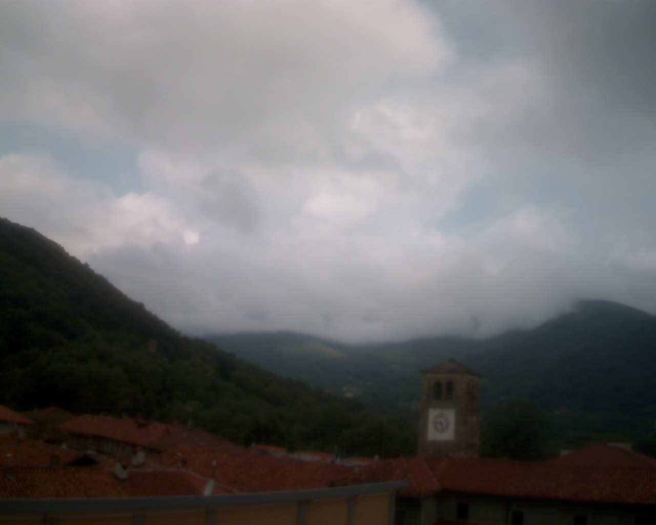 immagine della webcam nei dintorni di Canischio: webcam Prascorsano