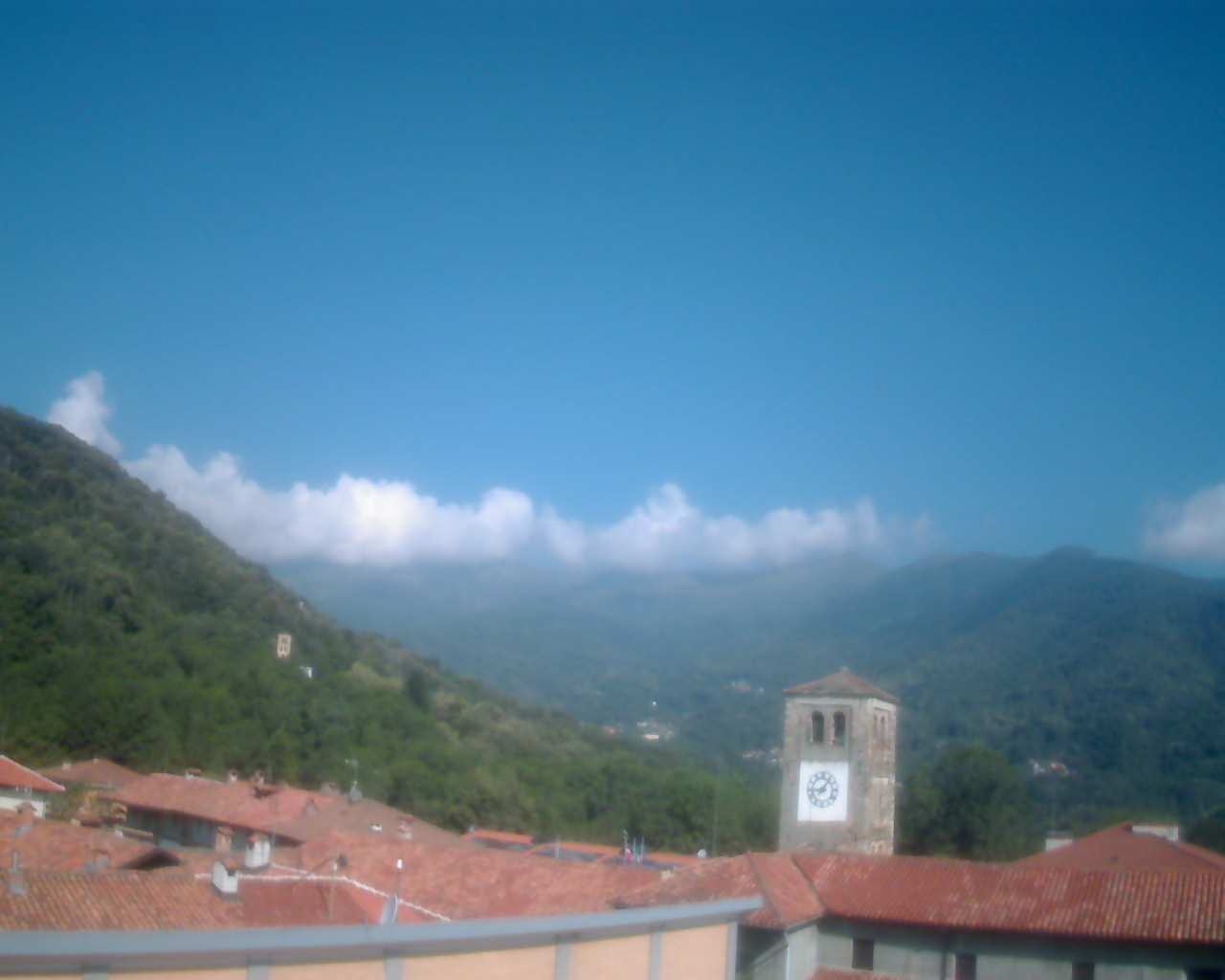 immagine della webcam nei dintorni di Cuorgnè: webcam Prascorsano