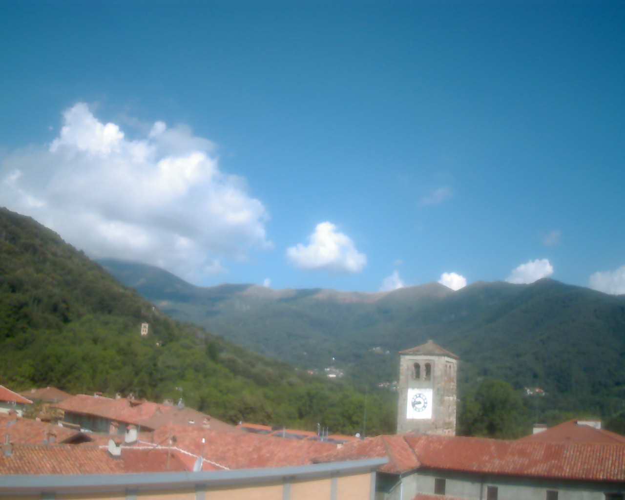 immagine della webcam nei dintorni di Pont-Canavese: webcam Prascorsano