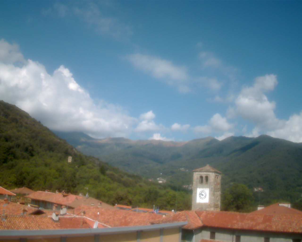 immagine della webcam nei dintorni di Rocca Canavese: webcam Prascorsano