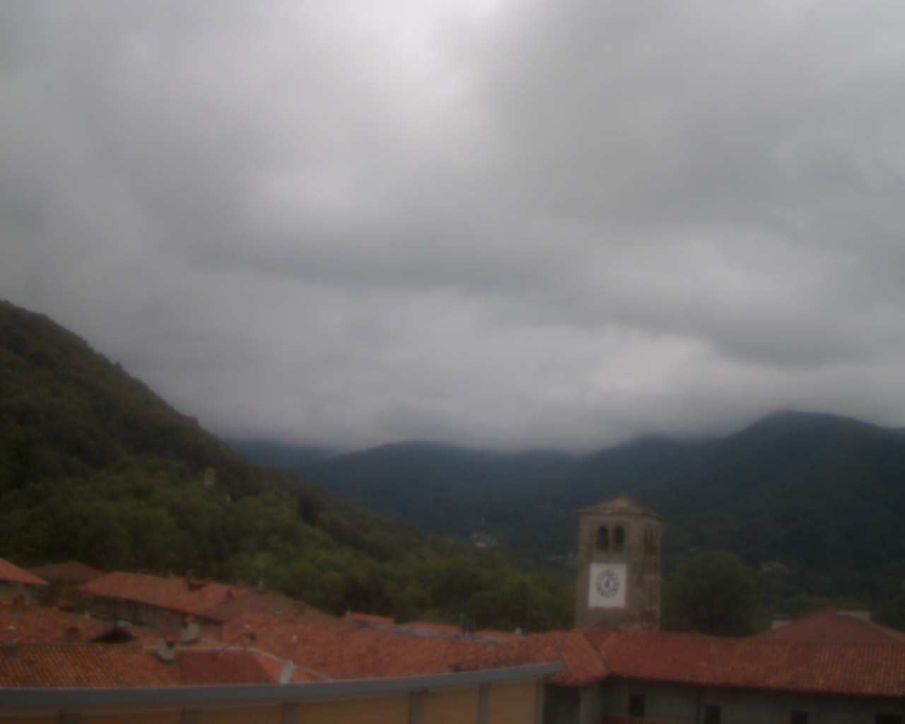 immagine della webcam nei dintorni di Coassolo Torinese: webcam Prascorsano