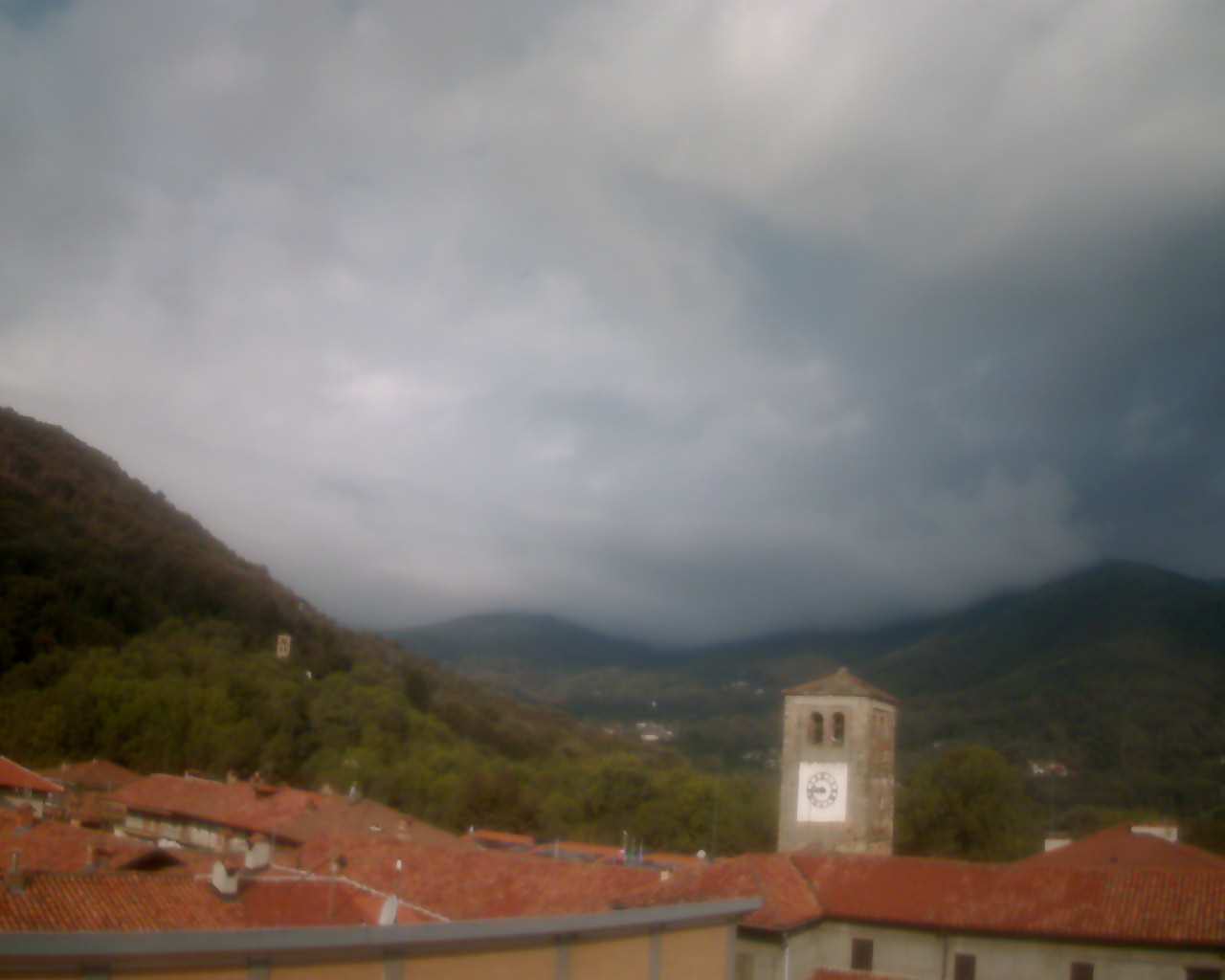 immagine della webcam nei dintorni di Cuorgnè: webcam Prascorsano