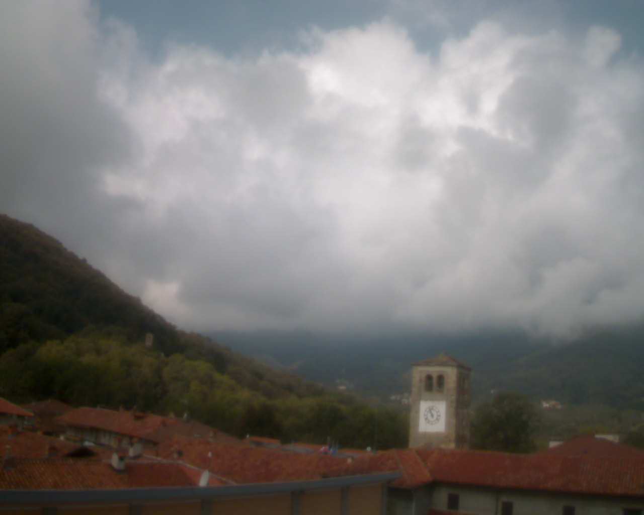 immagine della webcam nei dintorni di Cuorgnè: webcam Prascorsano