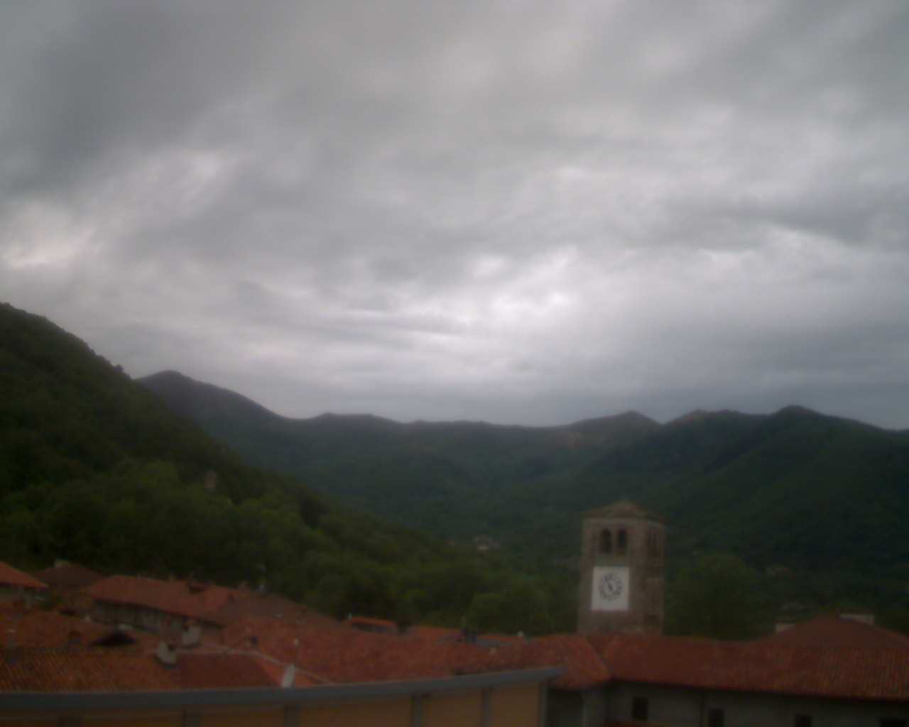 immagine della webcam nei dintorni di Canischio: webcam Prascorsano