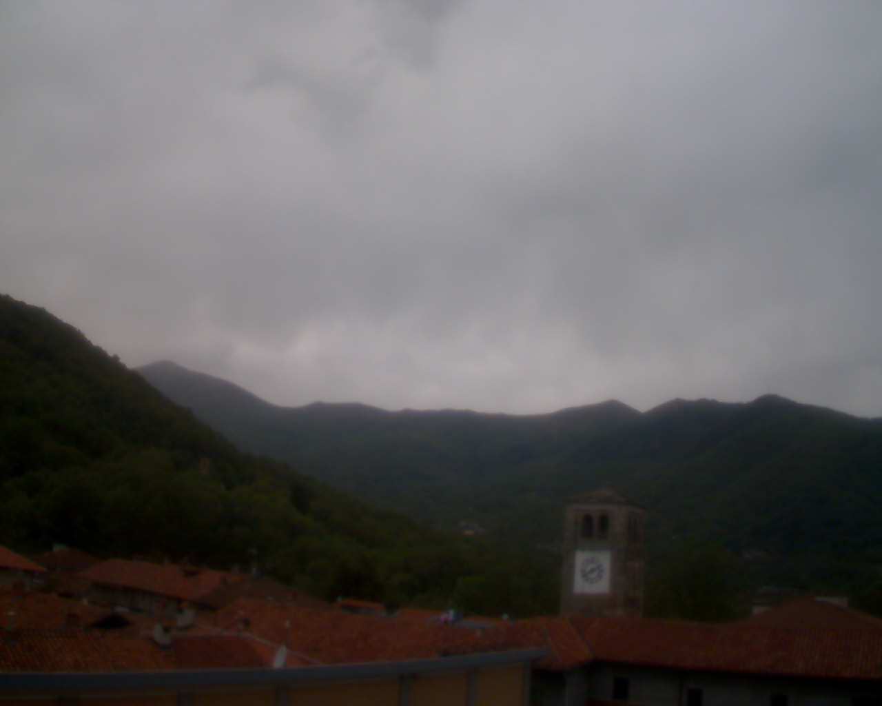 immagine della webcam nei dintorni di Forno Canavese: webcam Prascorsano