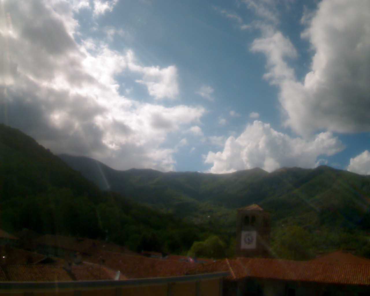 immagine della webcam nei dintorni di Rocca Canavese: webcam Prascorsano