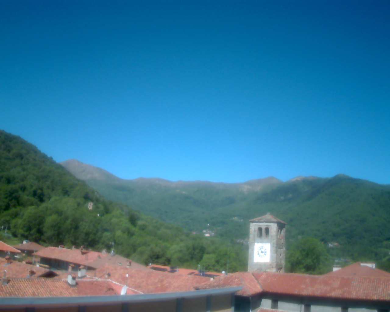 immagine della webcam nei dintorni di Lanzo Torinese: webcam Prascorsano