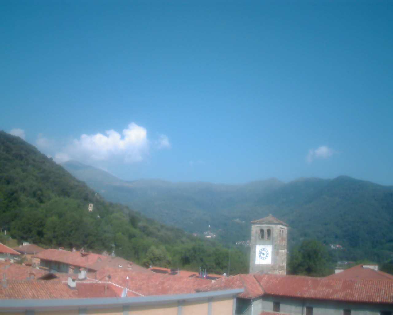 immagine della webcam nei dintorni di Cuorgnè: webcam Prascorsano