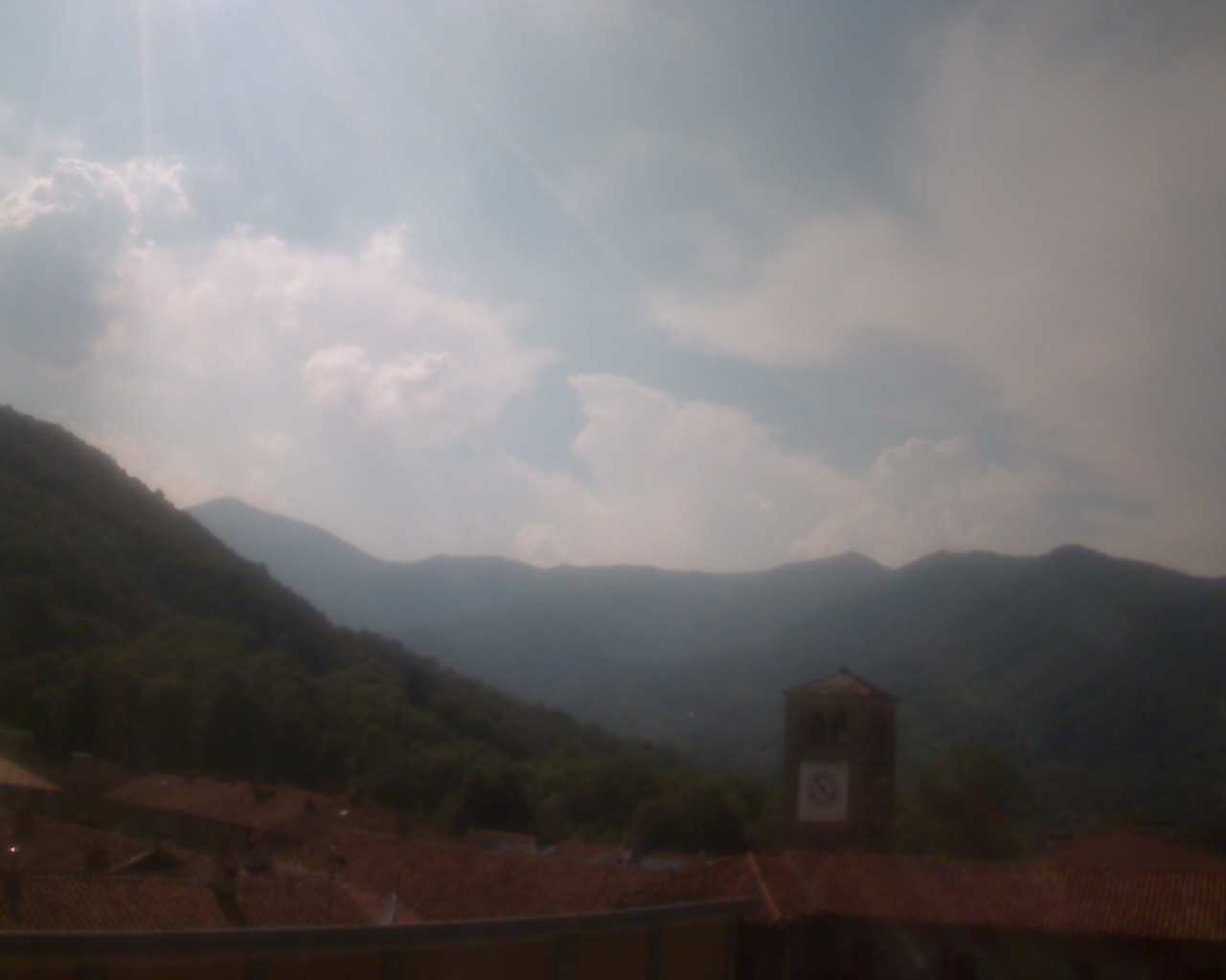 immagine della webcam nei dintorni di Valprato Soana: webcam Prascorsano