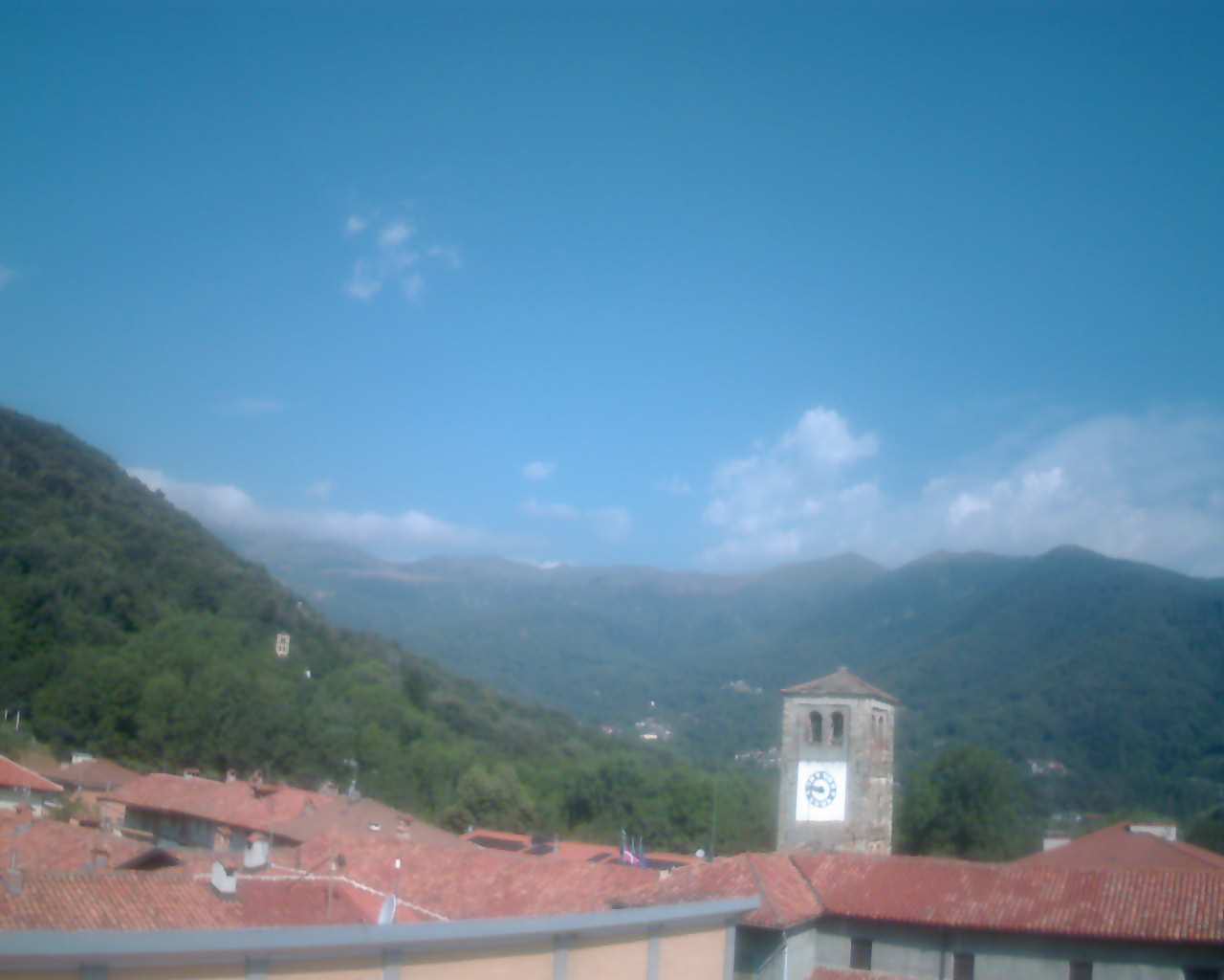 immagine della webcam nei dintorni di Coassolo Torinese: webcam Prascorsano