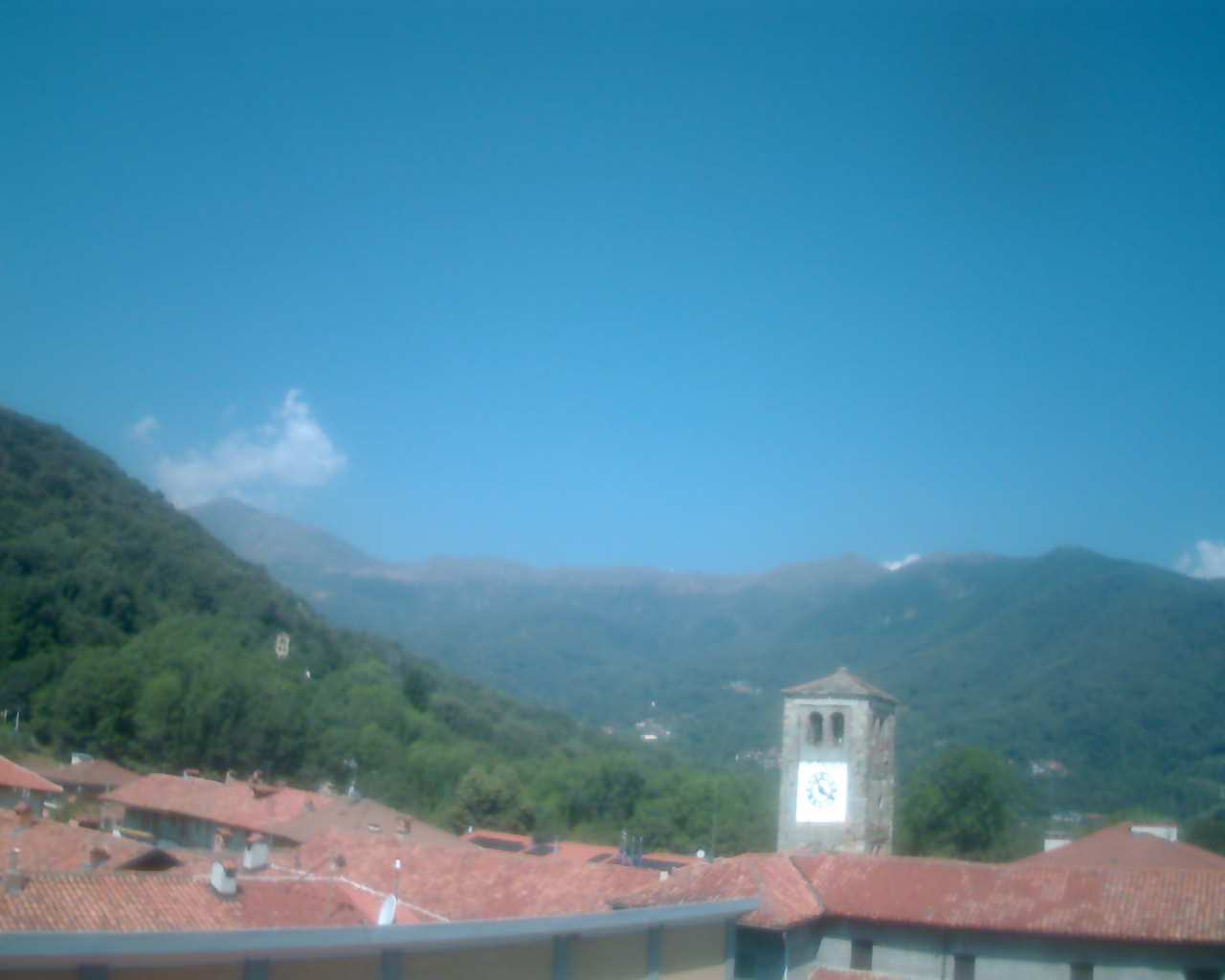 immagine della webcam nei dintorni di Locana: webcam Prascorsano