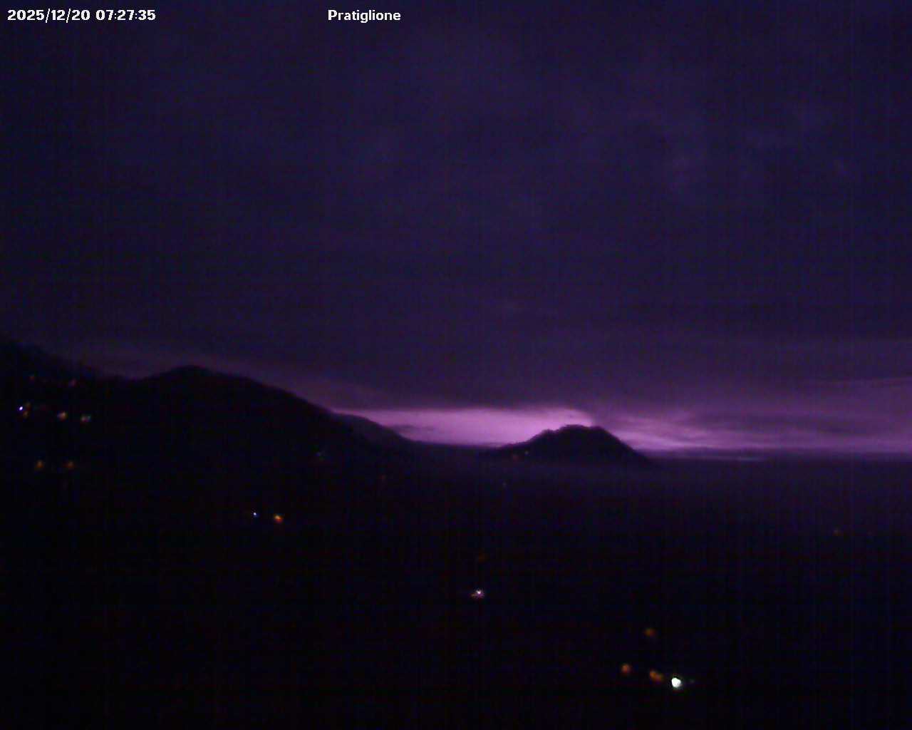 immagine della webcam nei dintorni di Pont-Canavese: webcam Pratiglione