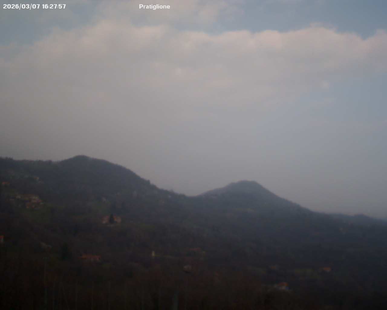 immagine della webcam nei dintorni di Colleretto Castelnuovo: webcam Pratiglione