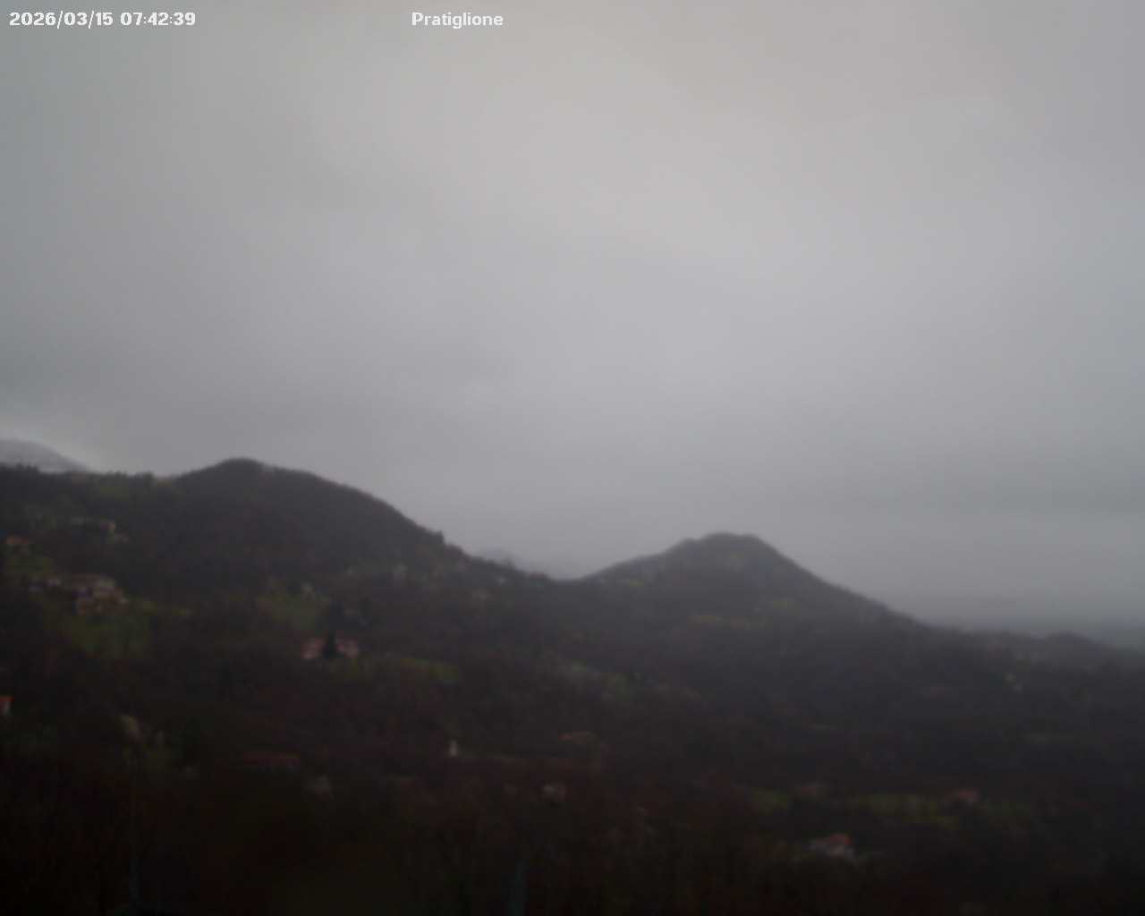 immagine della webcam nei dintorni di Chiesanuova: webcam Pratiglione