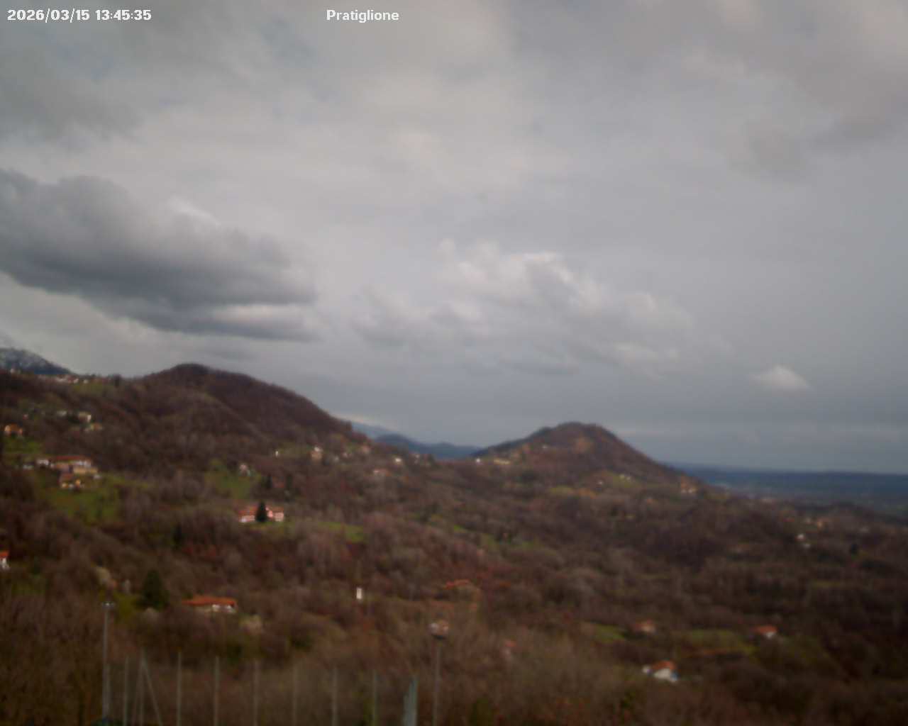 immagine della webcam nei dintorni di San Francesco al Campo: webcam Pratiglione