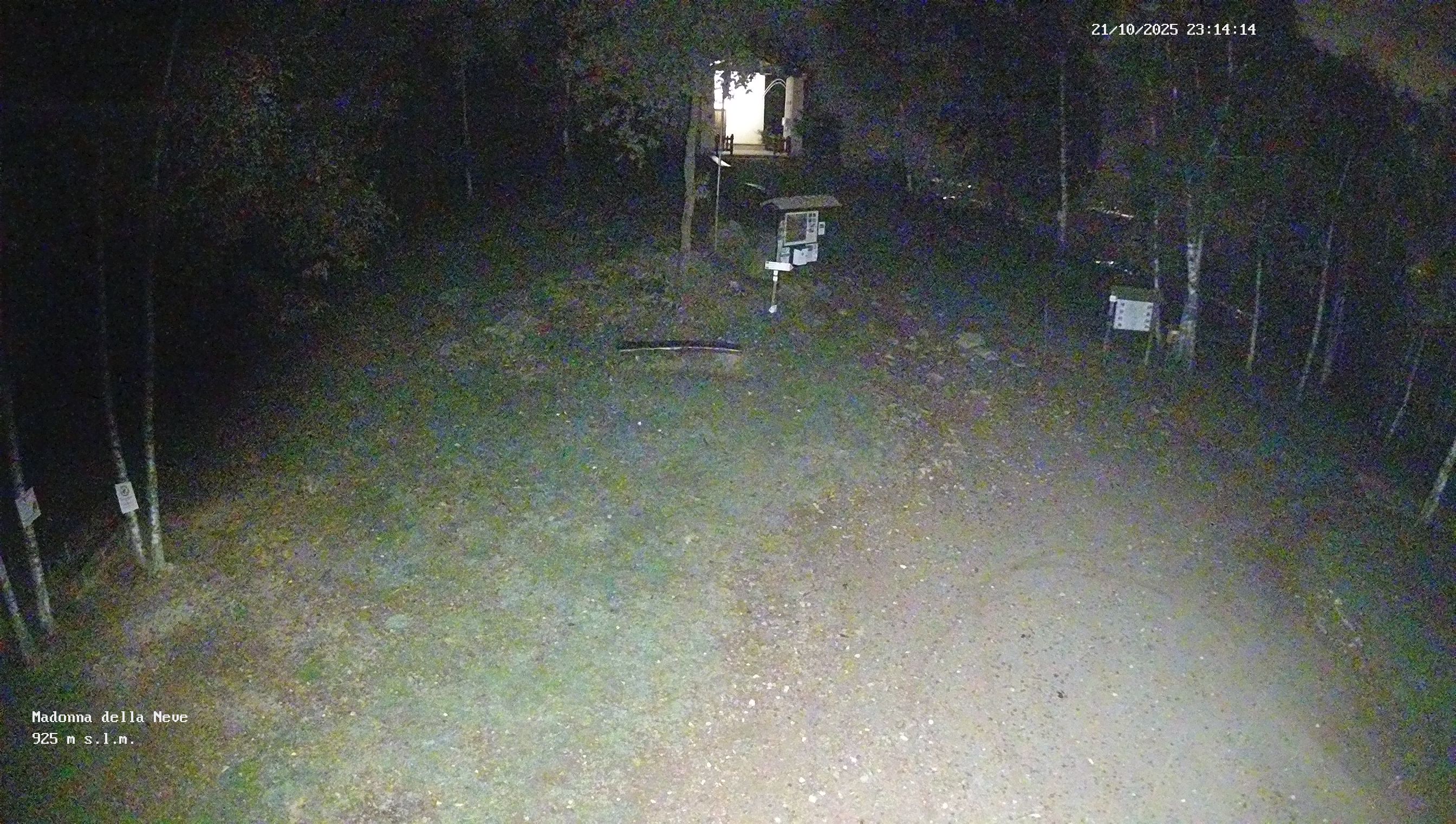 immagine della webcam nei dintorni di Rivara: webcam Rocca Canavese