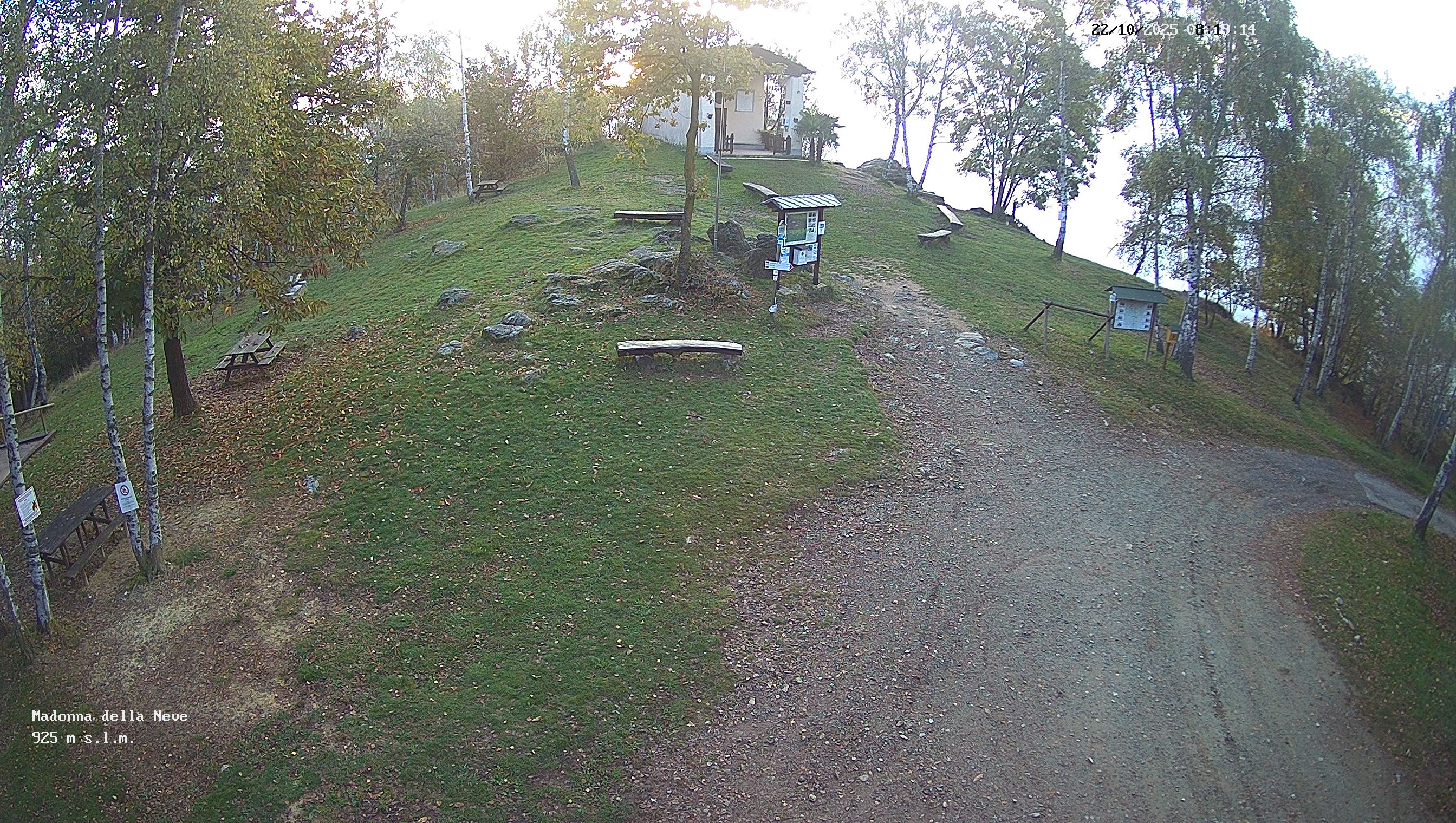 immagine della webcam nei dintorni di Forno Canavese: webcam Rocca Canavese